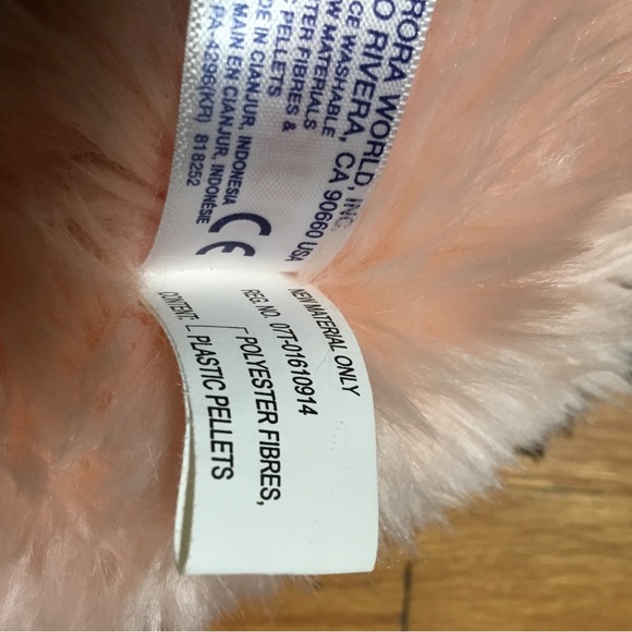 Plush Pink Flamingo Toy - Picture 4 of 5